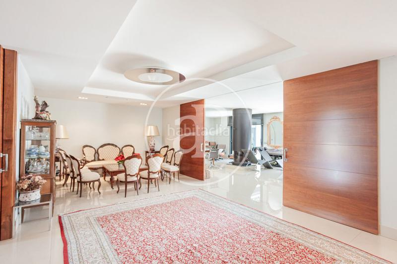 Foto 86655101-bbc5-43ca-a247-0a67971a53d8. Casa amb calefacció aparcament piscina a Aravaca Madrid