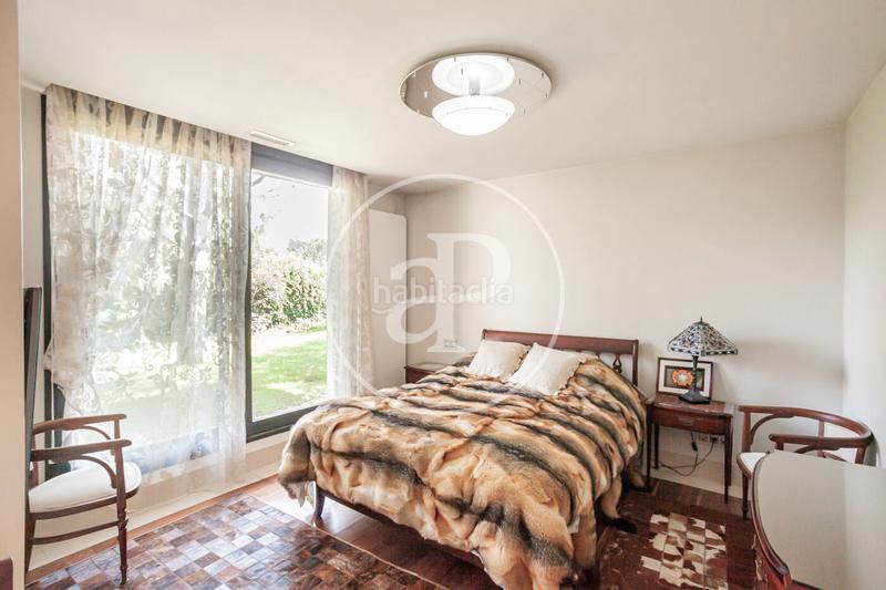 Foto d147a819-8e29-40c6-9f0b-a2fa85ff88f4. Casa amb calefacció aparcament piscina a Aravaca Madrid