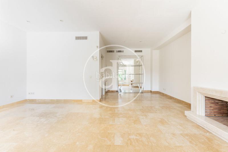 Foto 75a99ad7-a13c-41b5-9549-67f394190cab. Reihenhaus mit heizung parking pool in Encinar de los Reyes La Moraleja