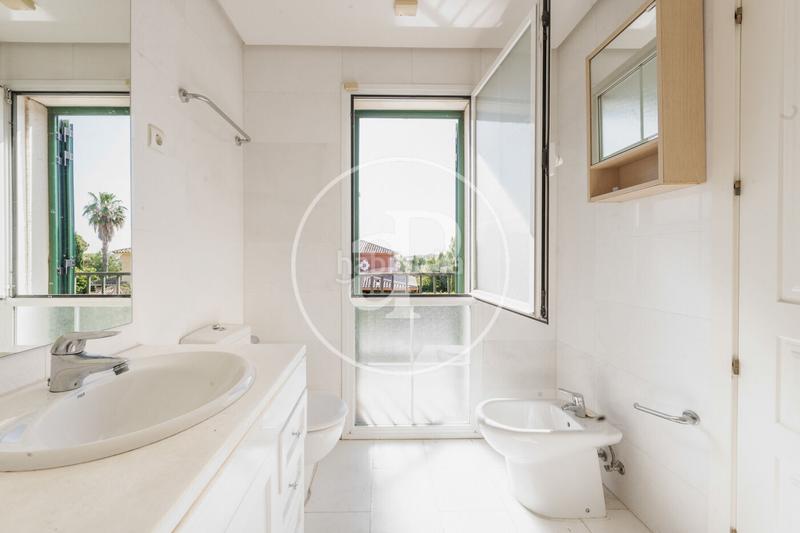 Foto a67cc2db-3f20-4a56-a098-3fb8a859681c. Reihenhaus mit heizung parking pool in Encinar de los Reyes La Moraleja