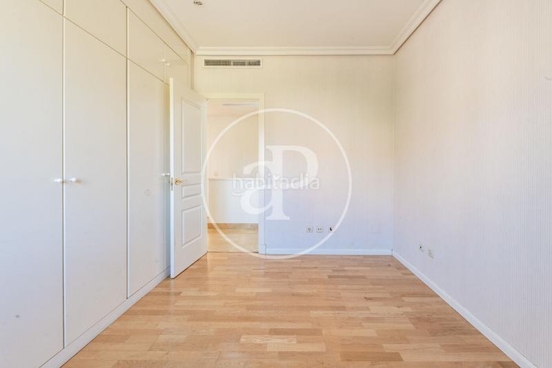 Foto ad390a56-9cf6-4864-9488-76b54510dc55. Reihenhaus mit heizung parking pool in Encinar de los Reyes La Moraleja