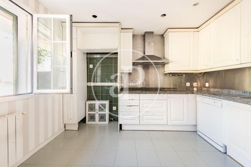 Foto da1cbbd3-ef6a-4fab-8136-72073914f2b8. Reihenhaus mit heizung parking pool in Encinar de los Reyes La Moraleja