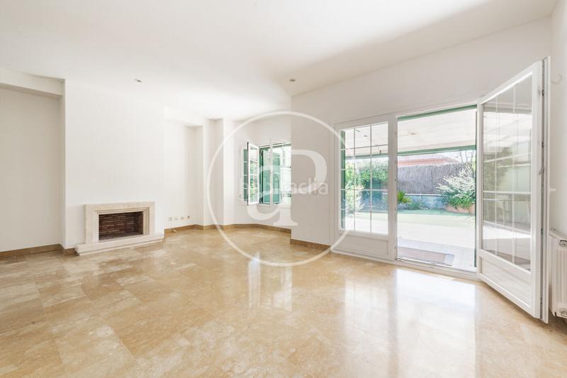 Foto dc9c4309-76a8-44d9-a03a-64f878c8f519. Reihenhaus mit heizung parking pool in Encinar de los Reyes La Moraleja