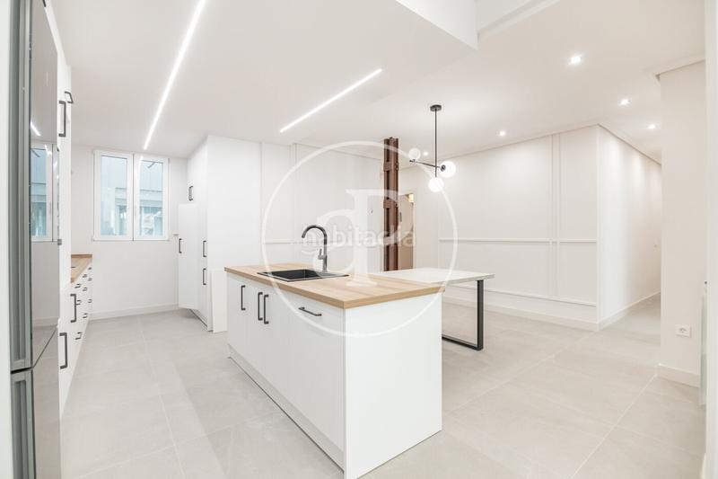 Foto 71b0323f-5860-41e8-9ab0-be2ec6745c16. Location appartement avec chauffage dans Castellana Madrid