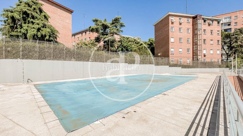 Foto a26b198c-978e-45d4-9903-f95e72854fe6. Ático  en venta en salamanca en Guindalera Madrid