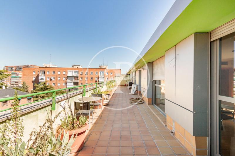 Foto a938b297-b736-4127-a4e7-89135cc6b111. Ático  en venta en salamanca en Guindalera Madrid