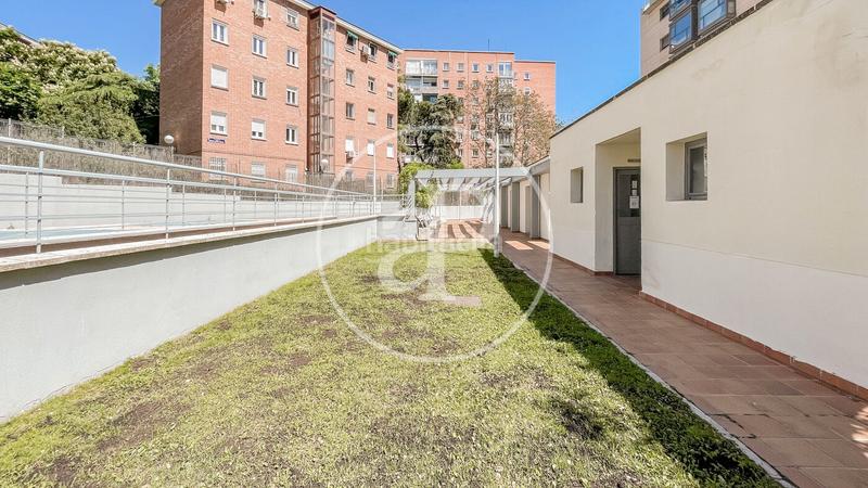 Foto b2ea534b-d1be-418d-8b44-94ef16134c1f. Ático  en venta en salamanca en Guindalera Madrid