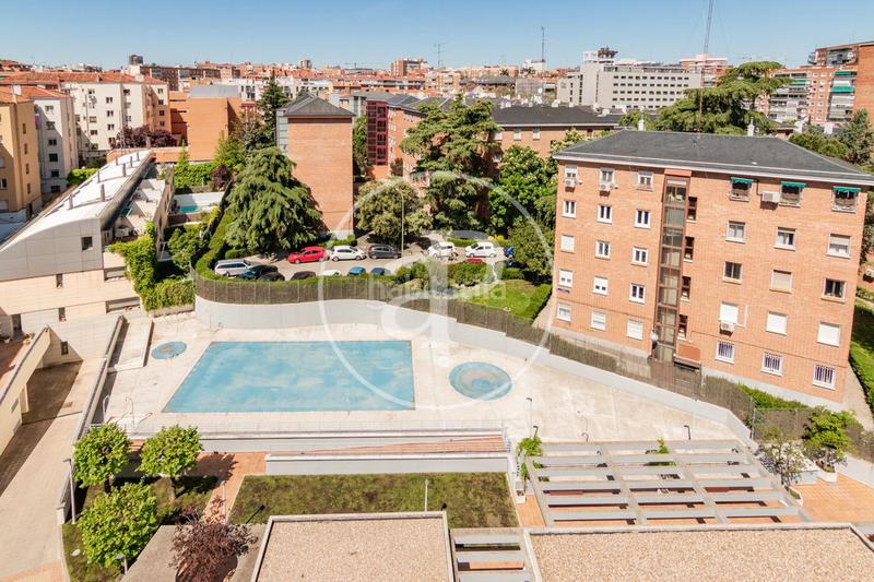 Foto ebbf2827-0b82-4d6c-86ba-99c92ce5f237. Ático  en venta en salamanca en Guindalera Madrid