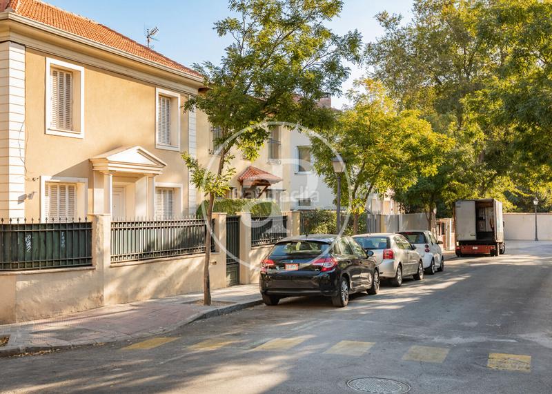 Foto 36adc63a-6331-471f-a61d-ac3b05dc4e07. Piso 210m<sup>2</sup> en calle de jorge juan 171 en Fuente del Berro Madrid