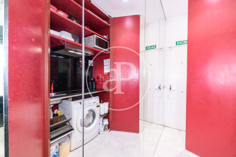 Foto 5375f4d4-8918-4013-b587-7b999b5d7561. Piso  en venta en sol en Cortes-Huertas Madrid