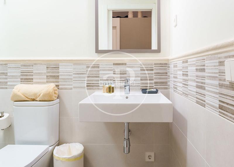 Foto 0f76e2cd-5be3-4ae2-af70-6a784f3acc10. Lloguer pis amb calefacció a Justicia-Chueca Madrid