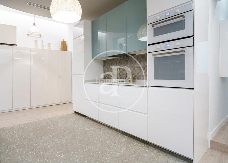 Foto 14e584ac-3f62-4193-87ae-dcb2cc69f2f5. Lloguer pis amb calefacció a Justicia-Chueca Madrid