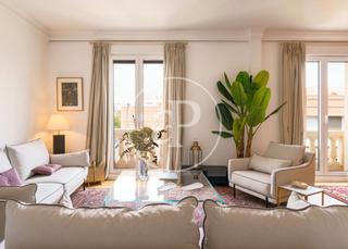 Miete Etagenwohnung in Almagro. Piso en alquiler en almagro