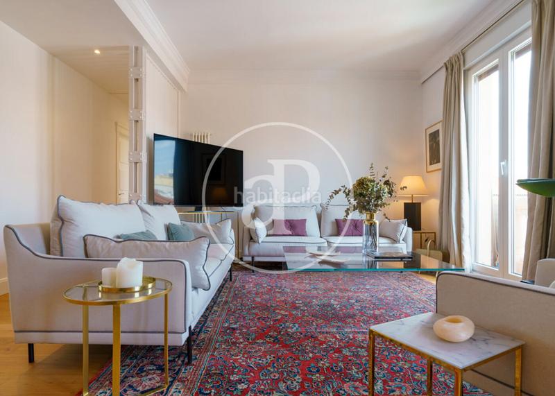Foto 5ad461a4-6dbe-4203-b94b-a751c21dd48b. Rent flat with heating in Almagro Madrid