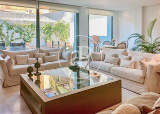 Rent House in C. de emilio mario 3. Casa en alquiler en calle emilio mario