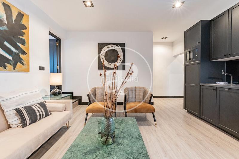 Foto 5ccc97da-5740-4b27-844f-00601e5d3a31. Piso  en venta en calle orellana en Justicia-Chueca Madrid