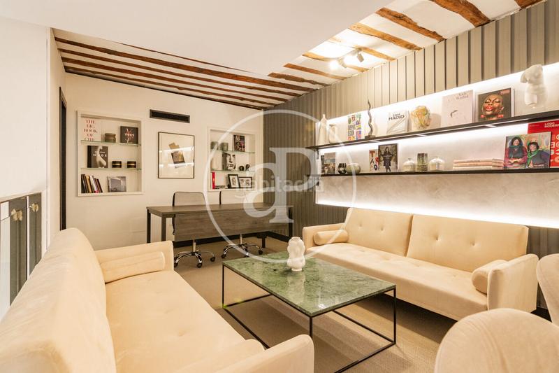 Foto f45c7a13-ca76-4320-9862-489bd5df6b97. Piso dúplex en venta en justicia en Justicia-Chueca Madrid