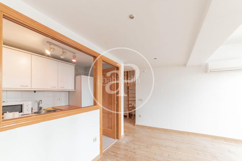 Foto 9e6bd767-9756-4e01-af65-33e82f3dcd85. Alquiler ático  dúplex en alquiler en calle amor de dios en Madrid