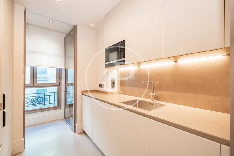 Foto c3a72597-81c7-42b8-b5de-cab39259cf5d. Location appartement dans p.º del gral. martínez campos 19 dans Madrid