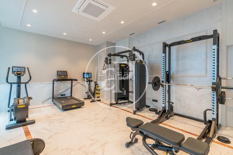 Foto 23eb15ae-43c8-471d-bbd5-f84e9d702c06. Rent flat in p.º del gral. martínez campos 19 in Almagro Madrid