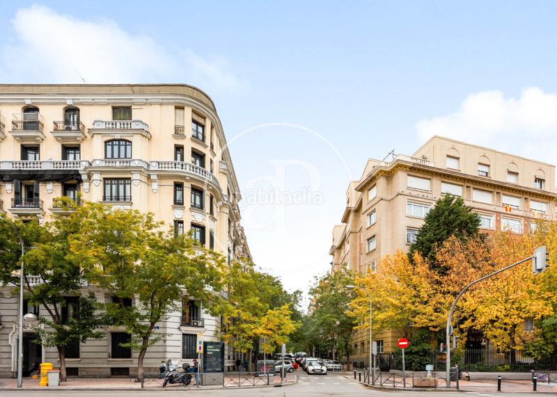 Foto f49fcbbf-af44-4fc6-9da1-50ae45b21e02. Alquiler piso  en alquiler en calle general pardiñas en Madrid