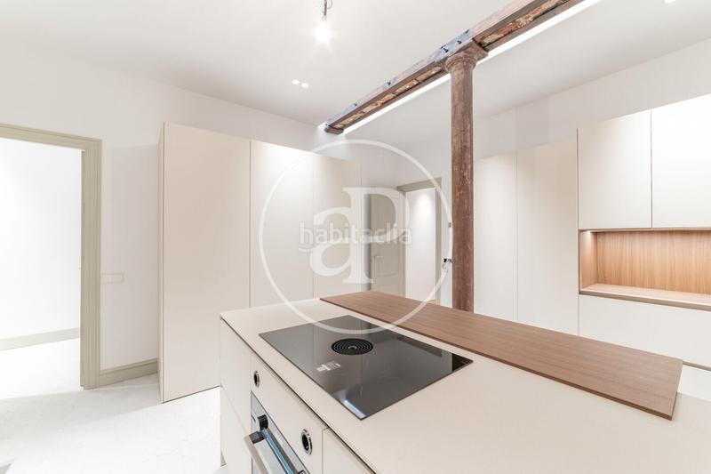 Foto 27cd8f4a-abfd-427f-a58a-90a6c8038e0b. Location appartement avec chauffage dans Castellana Madrid