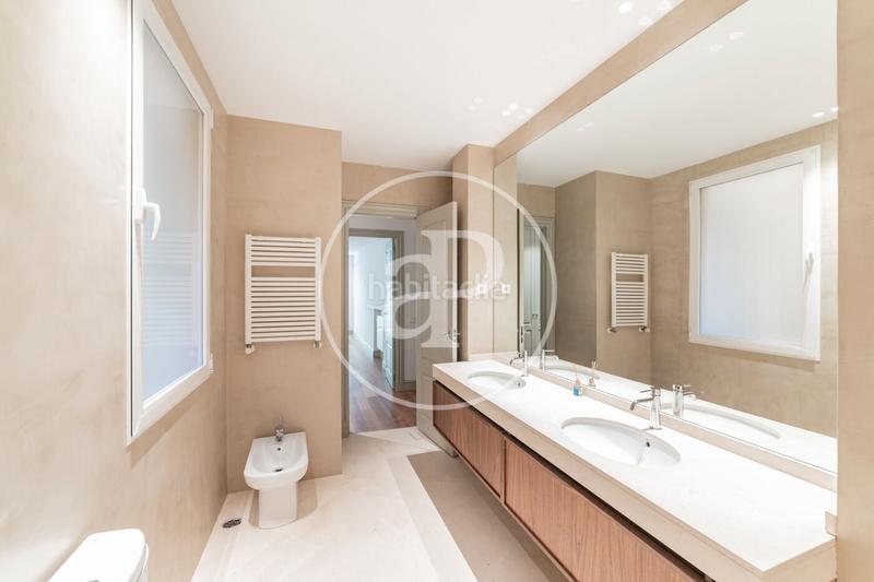 Foto c5a58176-b860-48f1-9bda-45be78817bd7. Rent flat with heating in Castellana Madrid