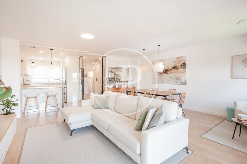 Foto 18df0d74-2126-4432-af13-e489766cc0a2. Casa adosada chalet en venta en monte del pilar en Majadahonda