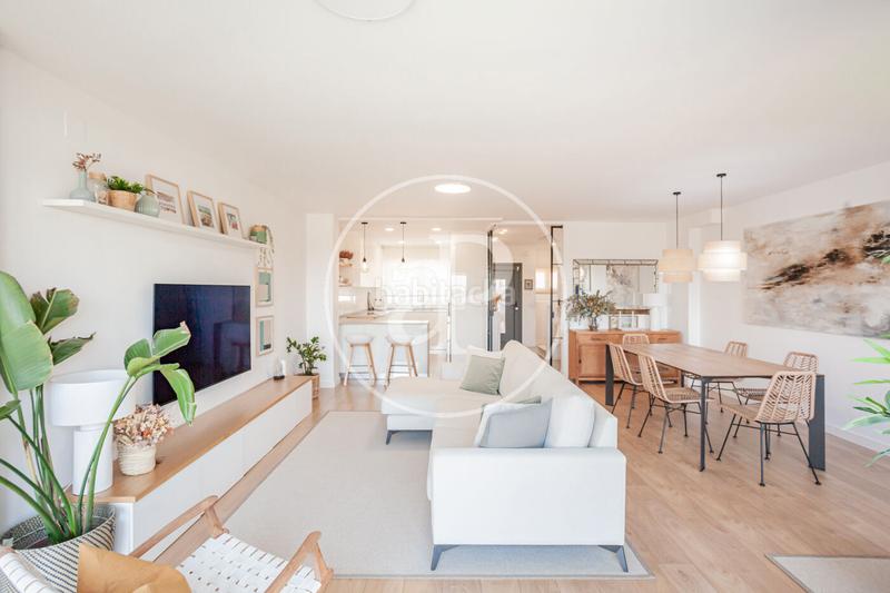 Foto b6cd73ef-b6d3-4925-84af-5da940a02c78. Casa adosada chalet en venta en monte del pilar en Majadahonda