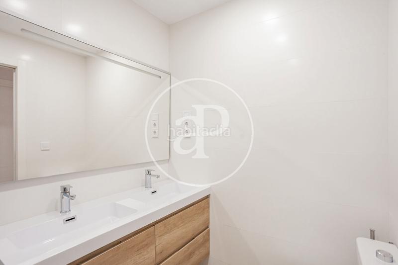 Foto eab9523b-c36a-4a1b-a458-2812d966ce1c. Casa adosada chalet en venta en monte del pilar en Majadahonda