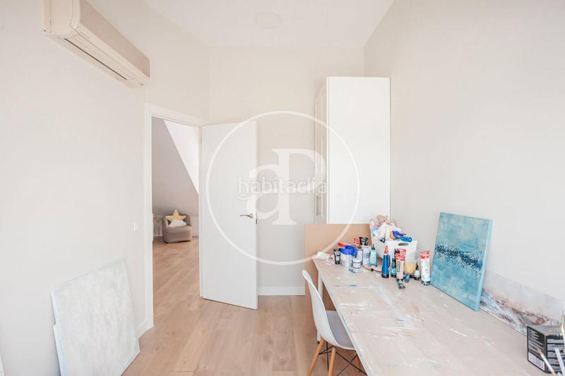 Foto eeab0ce2-965c-40fb-a95d-e48b464544c3. Casa adosada chalet en venta en monte del pilar en Majadahonda