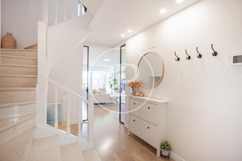 Foto fd8862aa-a9ed-4b4e-b41e-bd4e326a877c. Casa adosada chalet en venta en monte del pilar en Majadahonda