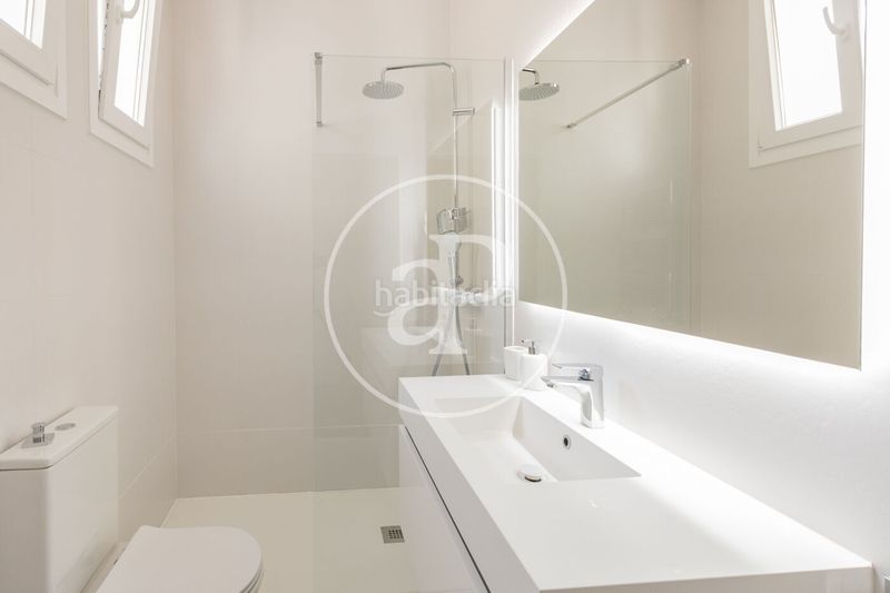 Foto 2240304d-6737-4da0-a14c-5b60b900a4be. Pis amb calefacció a Trafalgar Madrid