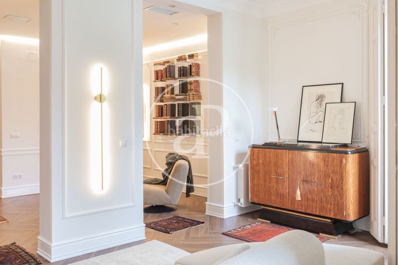 Foto dfc59939-b218-4f72-8726-007009069034. Pis amb calefacció a Trafalgar Madrid