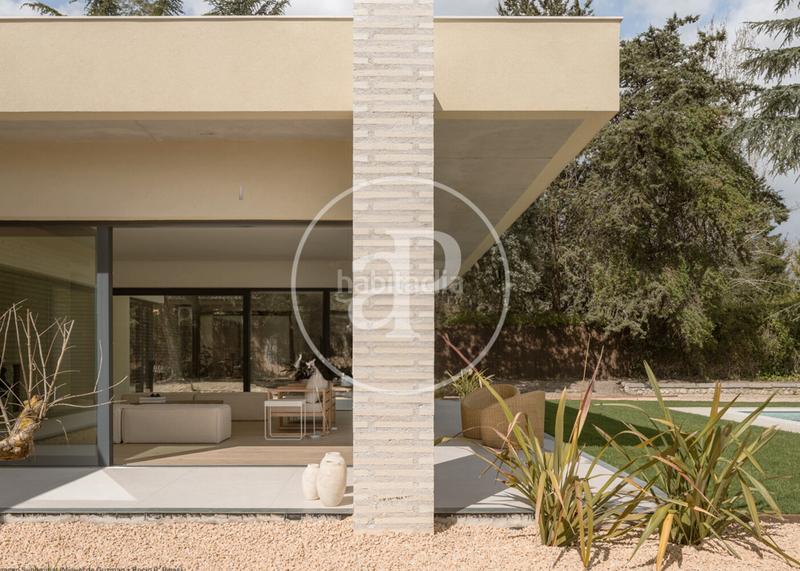 Foto 00b14c83-c01a-4206-b738-5c9df8ea9256. Casa con riscaldamento parcheggio piscina in Las Lomas Boadilla del Monte