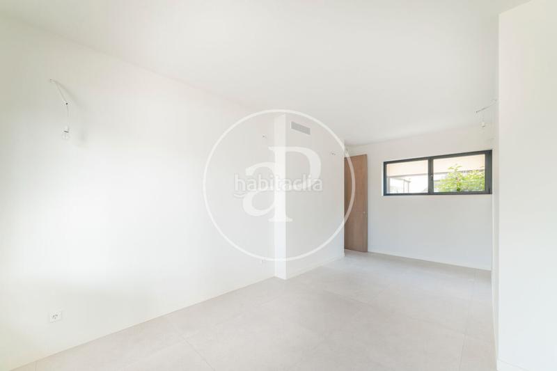 Foto 12a7246c-6346-49d2-9340-349d78eff4d6. Casa con riscaldamento parcheggio piscina in Las Lomas Boadilla del Monte