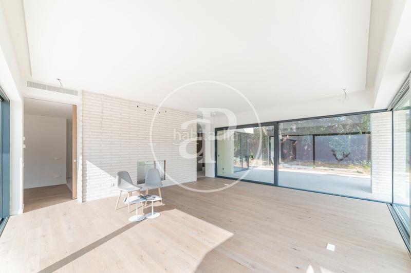 Foto cfade510-4380-467a-a461-19ca000fef69. Casa con riscaldamento parcheggio piscina in Las Lomas Boadilla del Monte