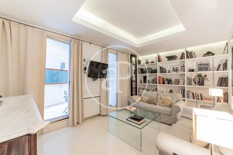 Foto 15cb9d50-fe4a-43f7-a895-085c04f04bb0. Piso  en venta en Almagro en Almagro Madrid