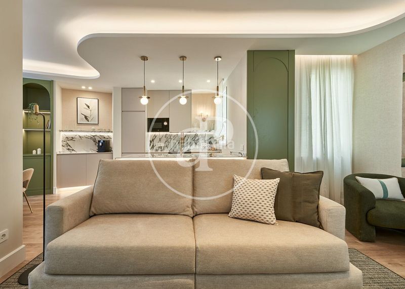 Foto 6861b703-e046-40ee-b80a-fb3db1fa2c3f. Pis amb calefacció a Castellana Madrid