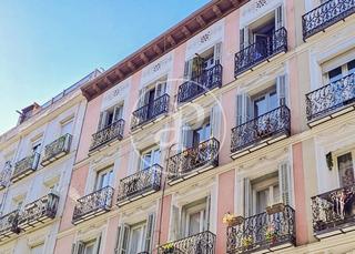 Pis  C. de manuela malasaña. Piso en venta en malasaña