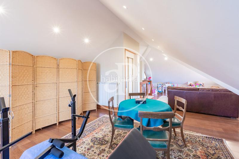 Foto 3dd2cc0f-9603-4382-915f-db875beb44a0. Haus mit heizung parking pool in Somosaguas Pozuelo de Alarcón