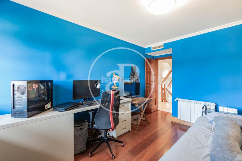 Foto 573fc65b-f401-4f22-aaa9-1ebe72a6bfde. Haus mit heizung parking pool in Somosaguas Pozuelo de Alarcón