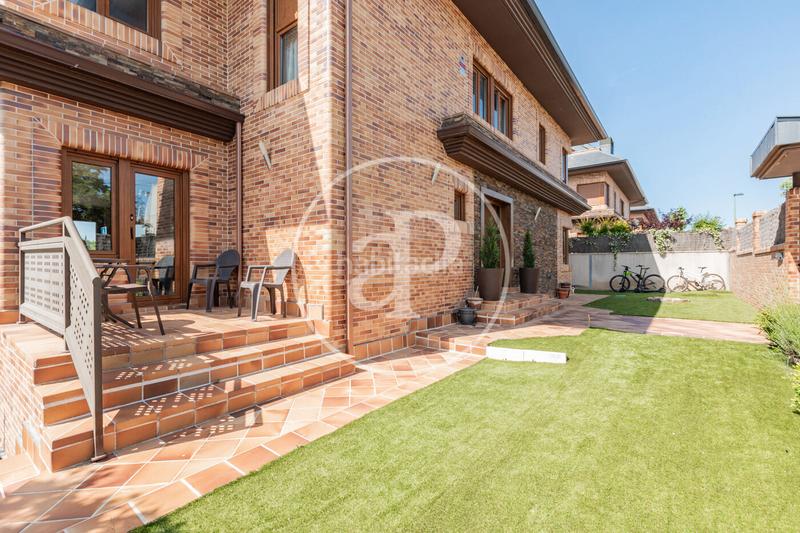 Foto c1d251c4-084e-47b1-b7af-f8f09937e8af. Haus mit heizung parking pool in Somosaguas Pozuelo de Alarcón