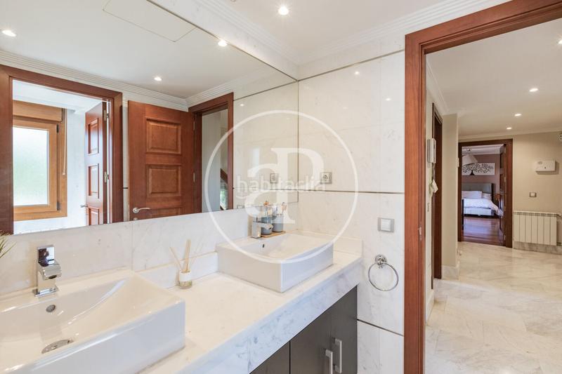 Foto c29a2bf1-ec13-4ad7-8490-dd2cf232c160. Haus mit heizung parking pool in Somosaguas Pozuelo de Alarcón