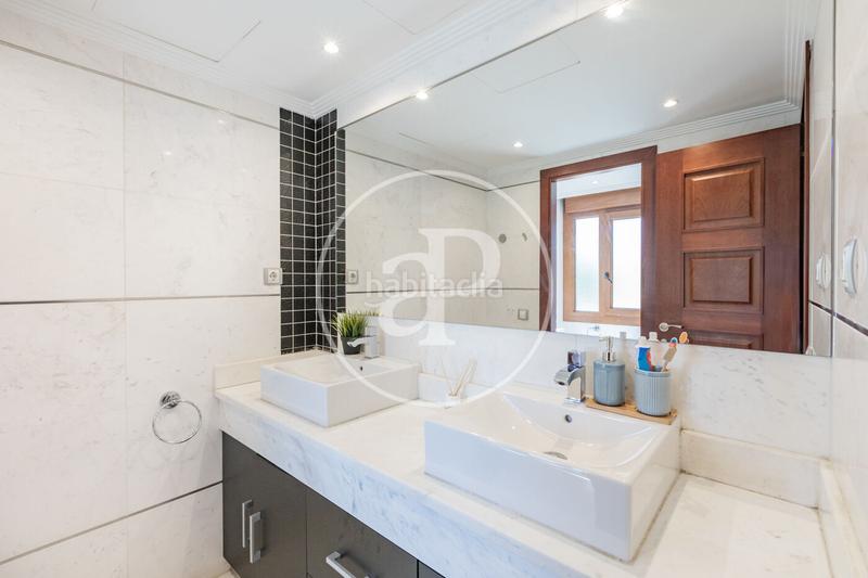 Foto ca7f6312-0cbf-496d-87a4-65f5e1fd15a2. Haus mit heizung parking pool in Somosaguas Pozuelo de Alarcón