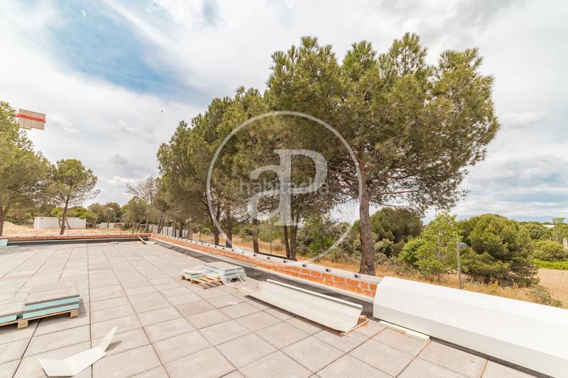 Foto 256a6ef7-d080-49f1-b896-a27447e29e73. Xalet 700m<sup>2</sup> amb calefacció aparcament piscina a Bonanza Boadilla del Monte