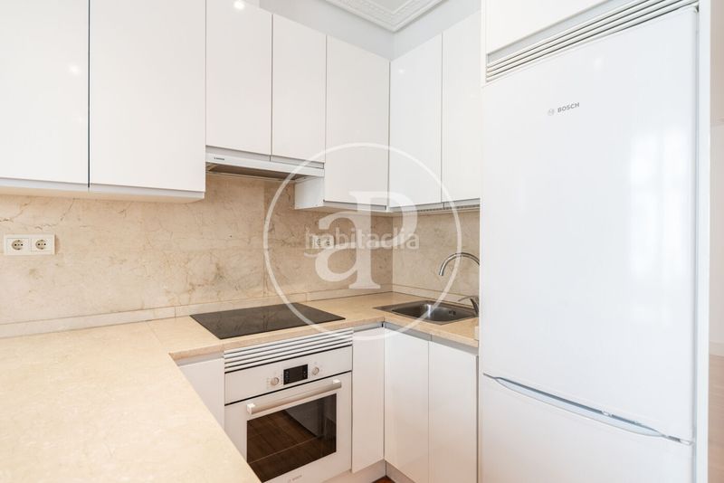 Foto 07c939eb-ebb3-4eb0-a845-554d6ea30bdc. Miete loft mit heizung in Justicia-Chueca Madrid