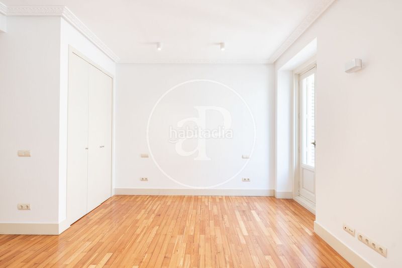 Foto 7b12b23b-c13e-457e-81e4-ef556cd72047. Miete loft mit heizung in Justicia-Chueca Madrid