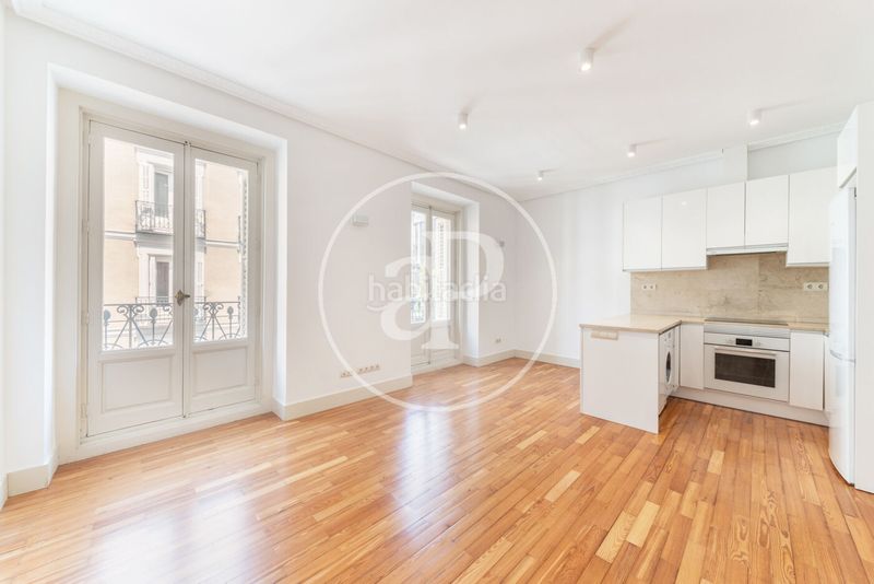 Foto e1add492-bc62-48aa-b48e-fe7458d2f55a. Miete loft mit heizung in Justicia-Chueca Madrid