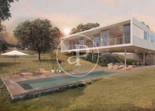 Casa a Urbanización Este-Montepríncipe. Chalet en venta en monteprincipe